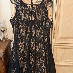 Danny & Nicole Black Floral Lace Dress